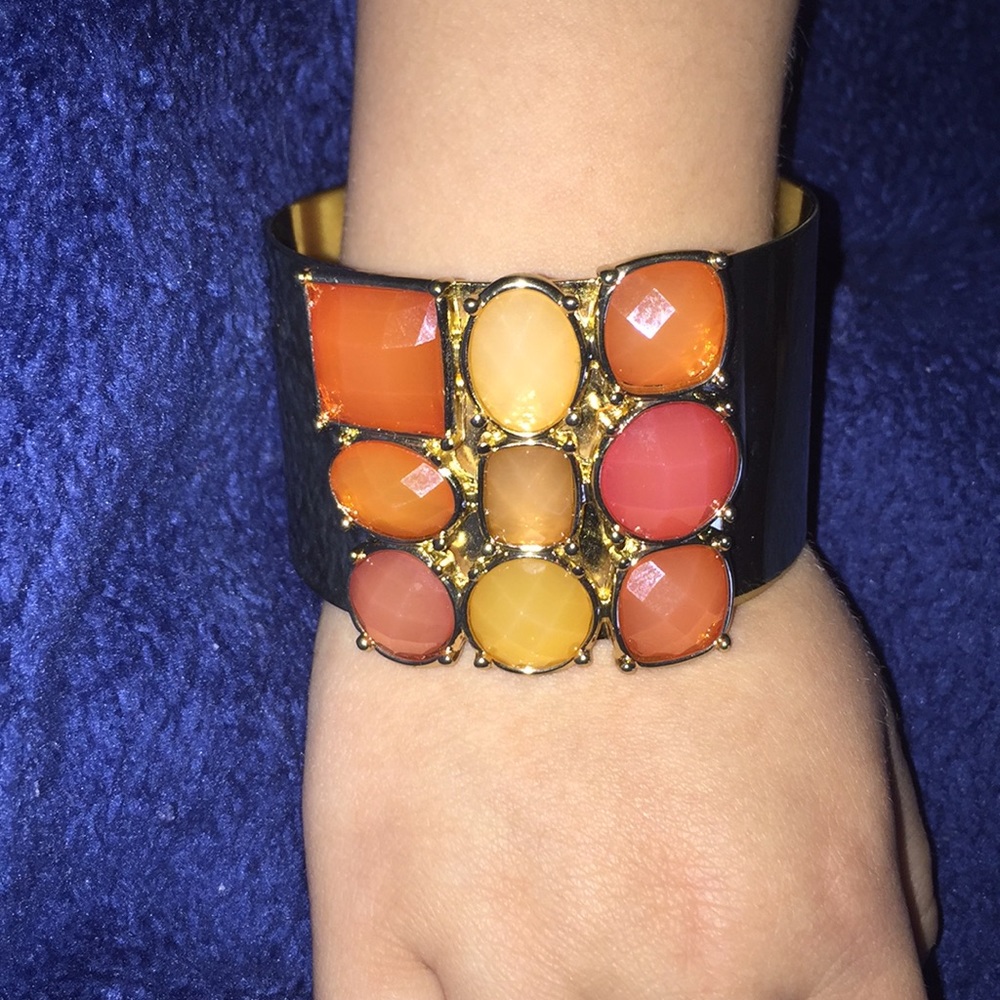 Peach/pink toned gemstone gold cuff